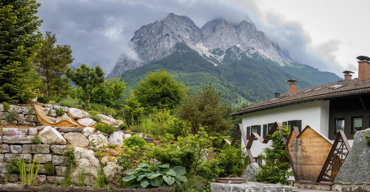 Gaestehaus Richter ไกรน์เนา ภายนอก รูปภาพ